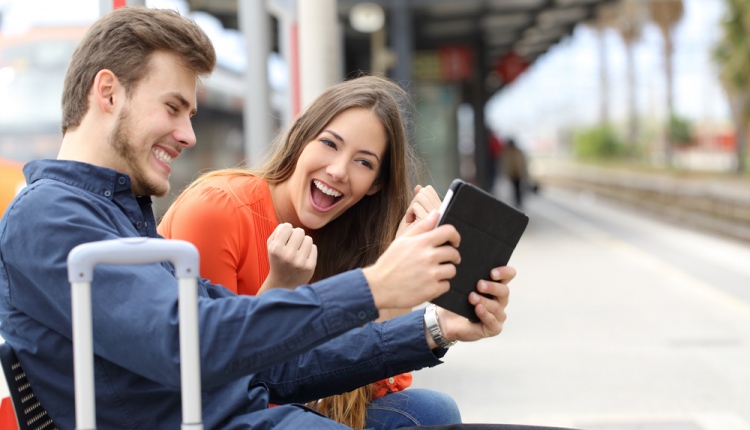 Top Tips to Cure Boredom While Traveling