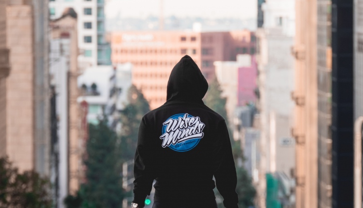 wise-minds-clothing-NrF4Dw4BG5Q-unsplash